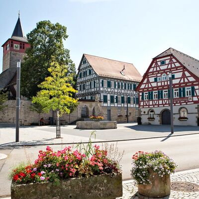 Ortskern mit Rathaus Winterbach (Foto: Gemeinde Winterbach)